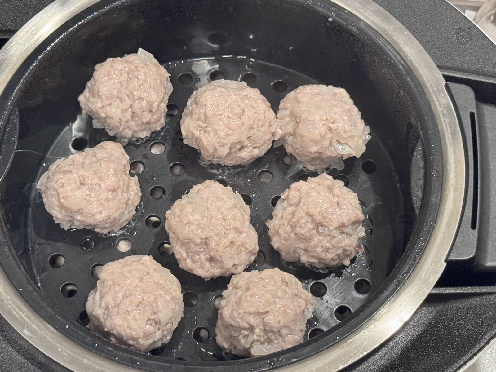 ホットクックで20分蒸したミートボール