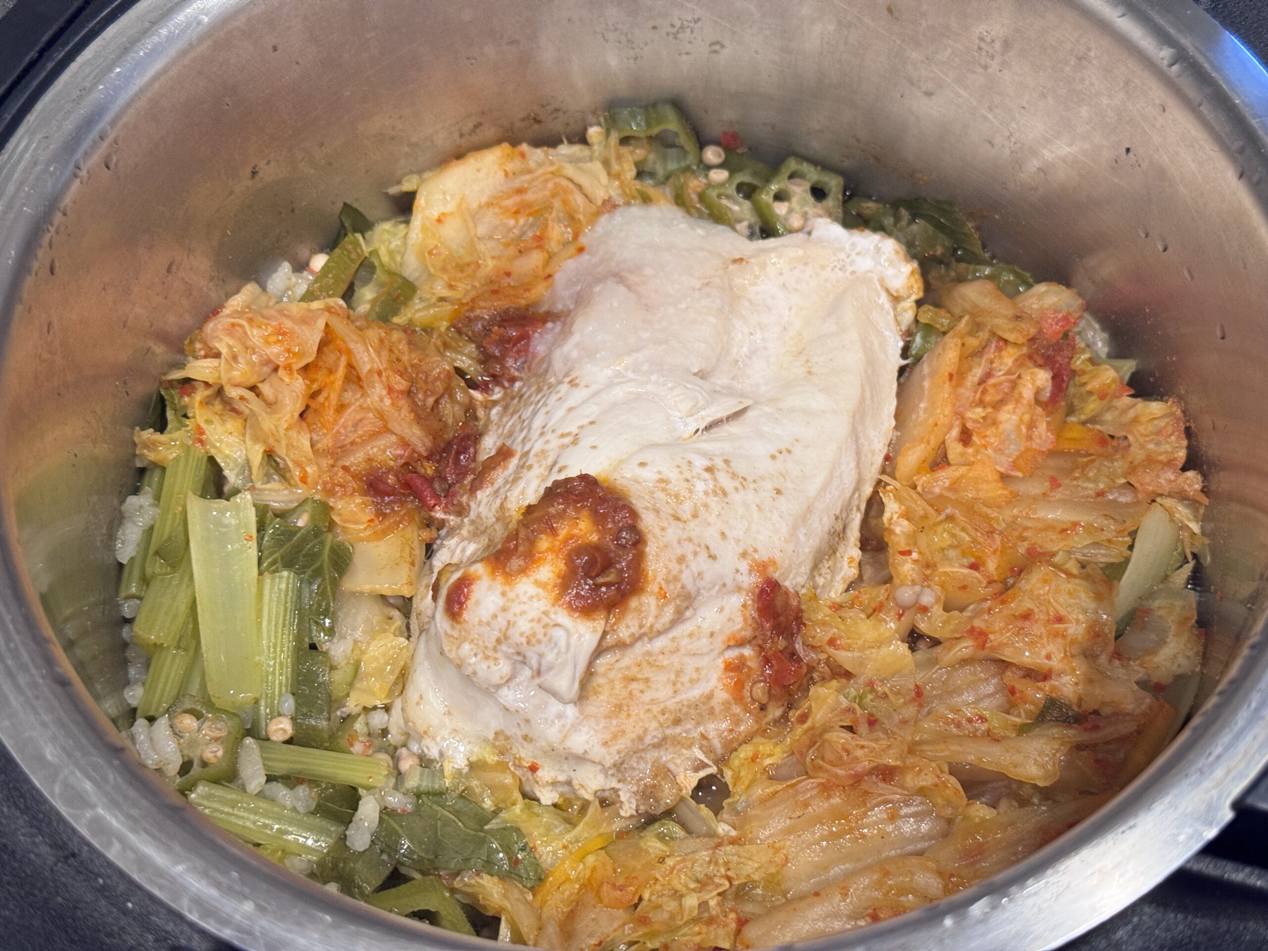 ホットクックで炊き上がった直後の地獄沼